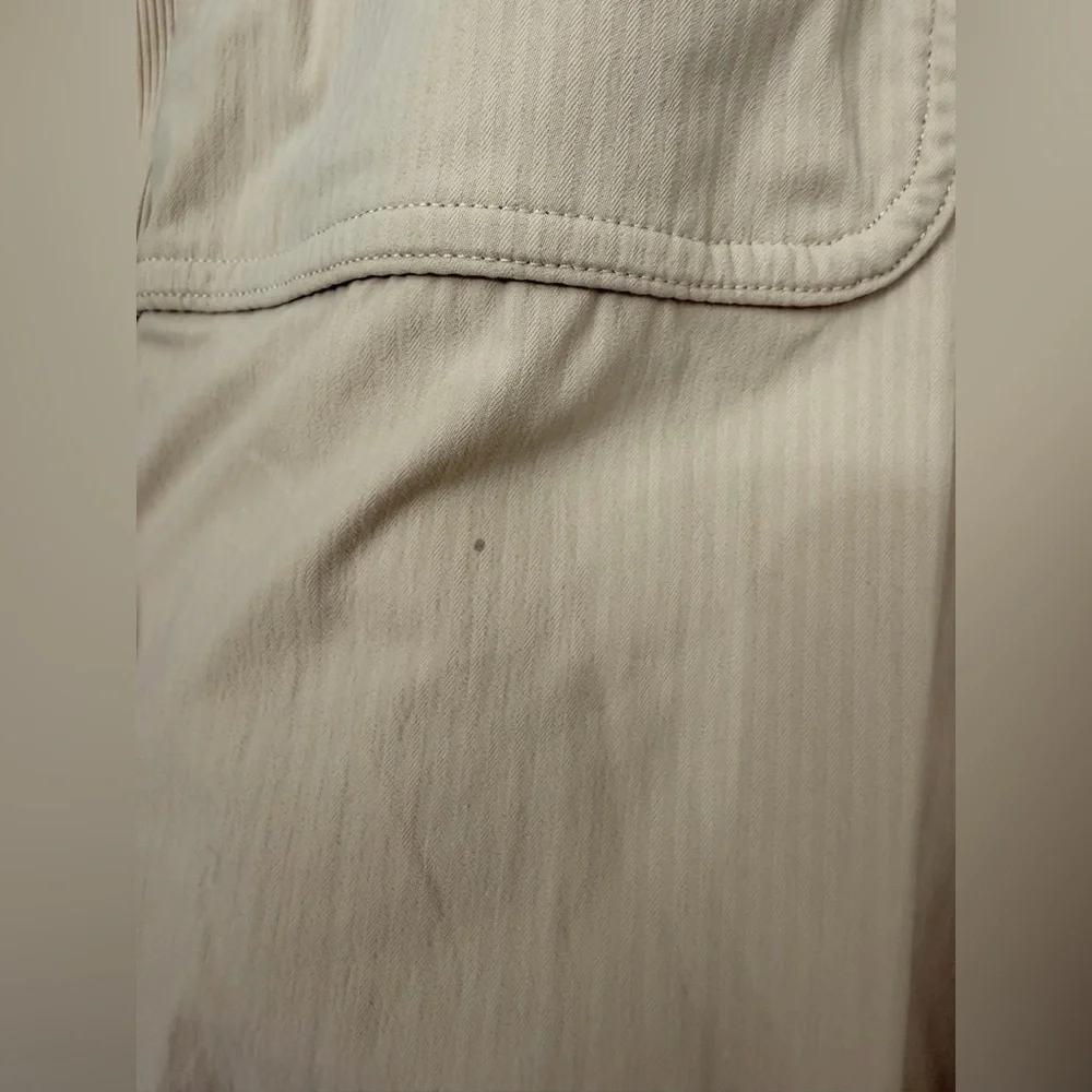 Lululemon Beyond the Studio Jogger Tan Size 6